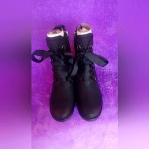 T&B faux leather lace up boots
